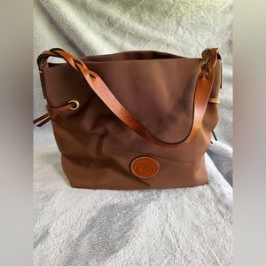 Dooney & Bourke nylon shoulder bag with leather handle